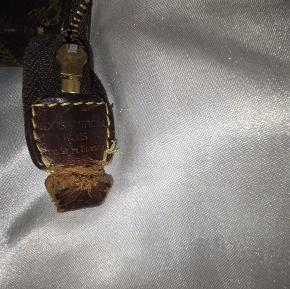 Louis Vuitton Pouchette - Picture 4 of 5